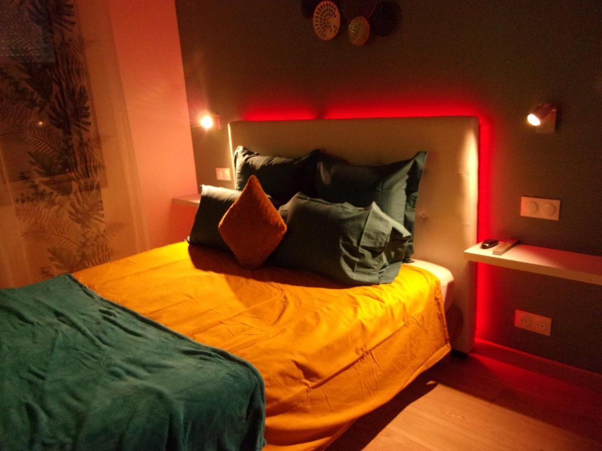 Le Bourget - Suite Romantique Narbonne Exterior photo
