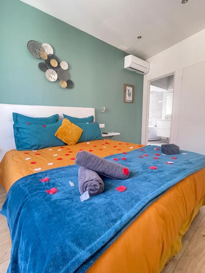 Le Bourget - Suite Romantique Narbonne Exterior photo